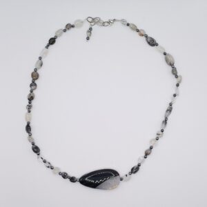 ΚΟΛΙΕ BLACK n WHITE