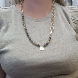 Alternative view of KOΛΙΕ CAT'S EYE